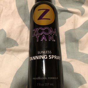 Sunless tan spray